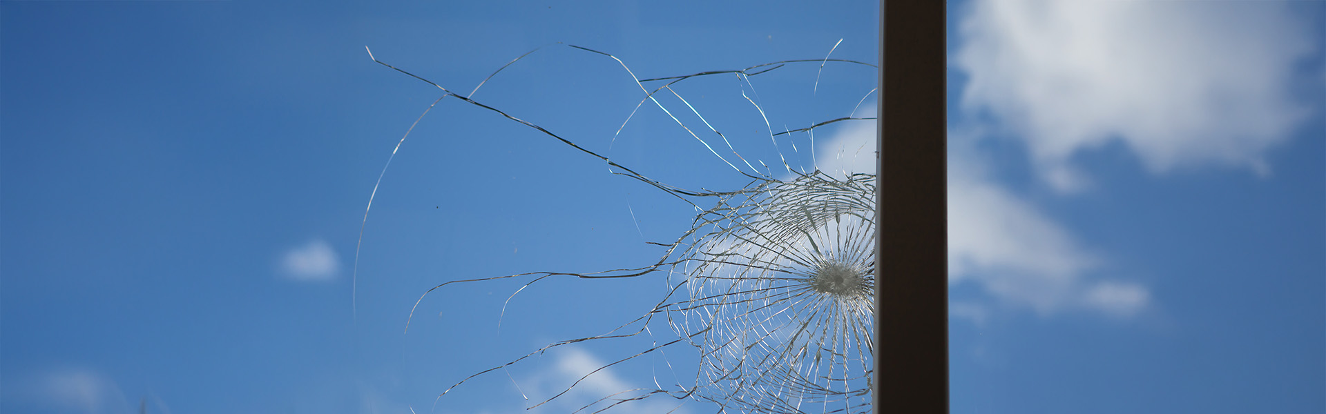 Glavis Arc Ballistic Glass